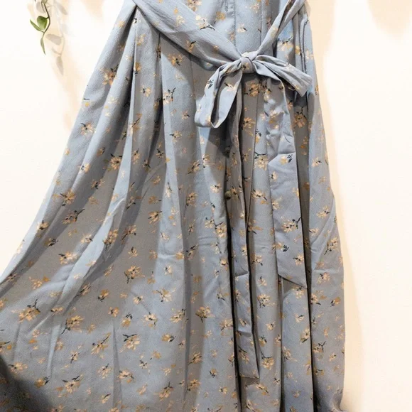 NWOT oak + fort floral dress - Picture 3 of 5